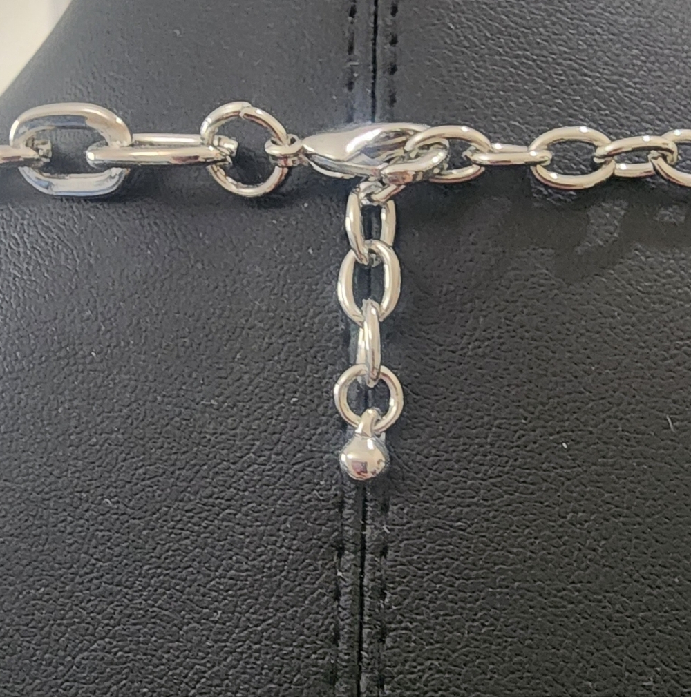 Elegant Silver Tone Chain Necklace and Earring Set - Picture 6 of 10